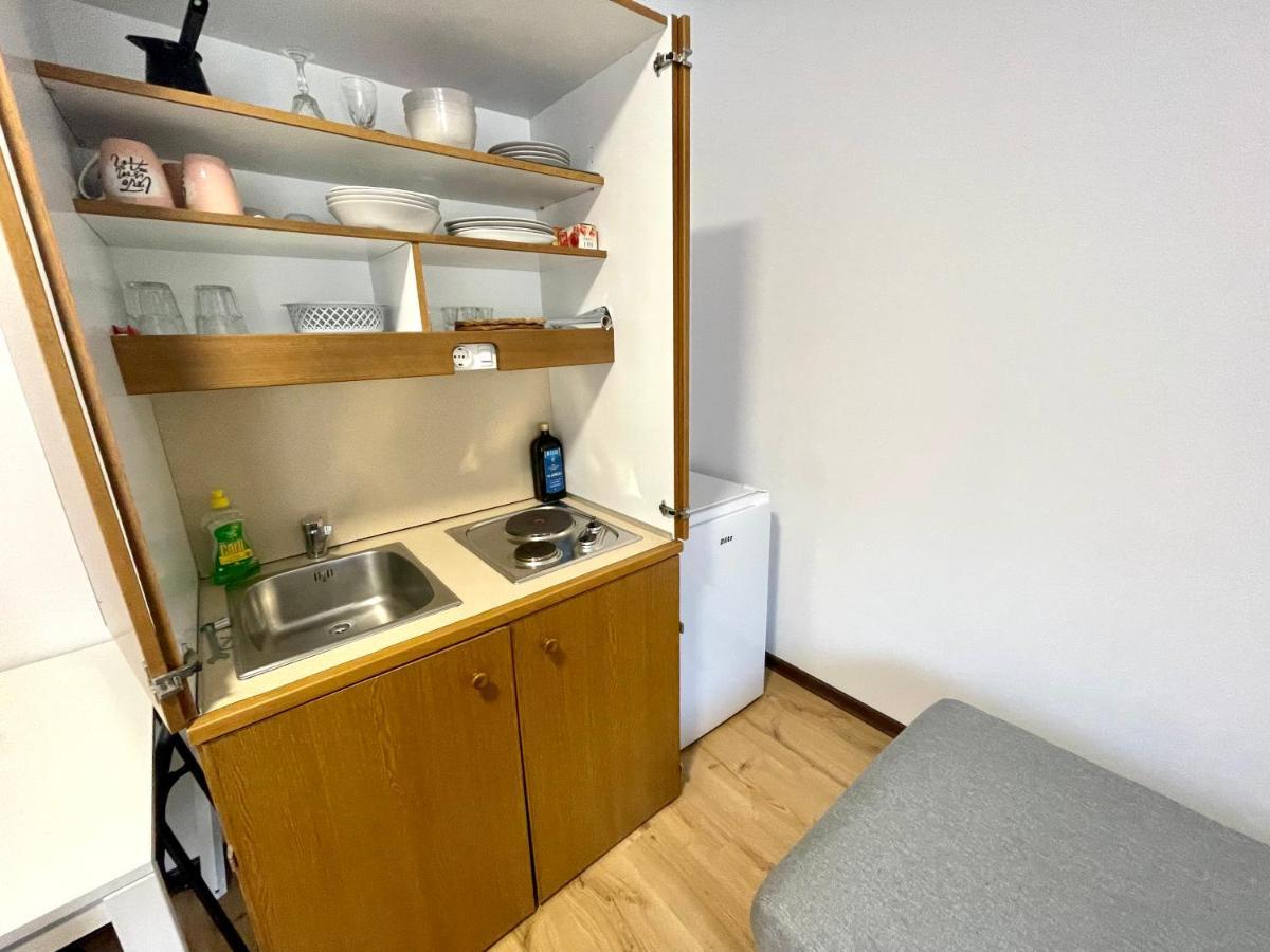 Apartments Ivana & Ante ドラマリ エクステリア 写真